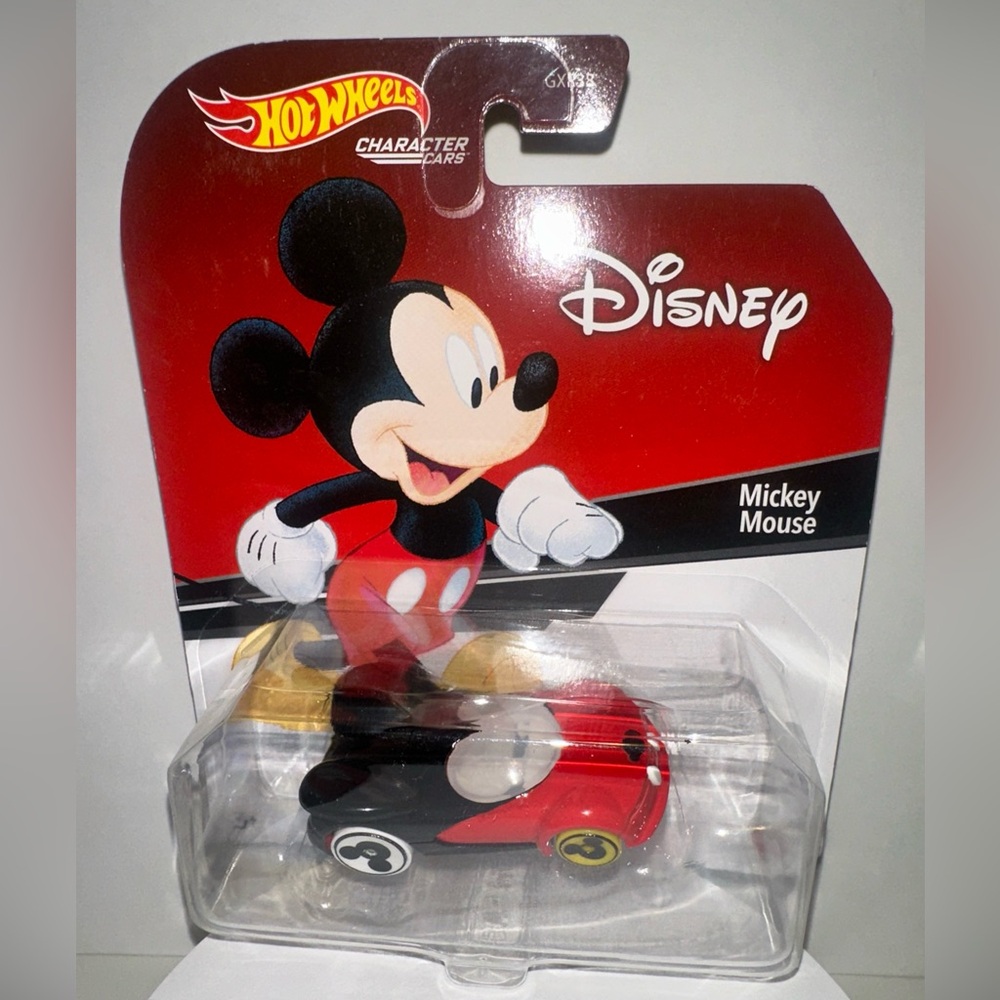 New 2020 Hot Wheels Disney Mickey Mouse Character Cars
1:64 - 3+